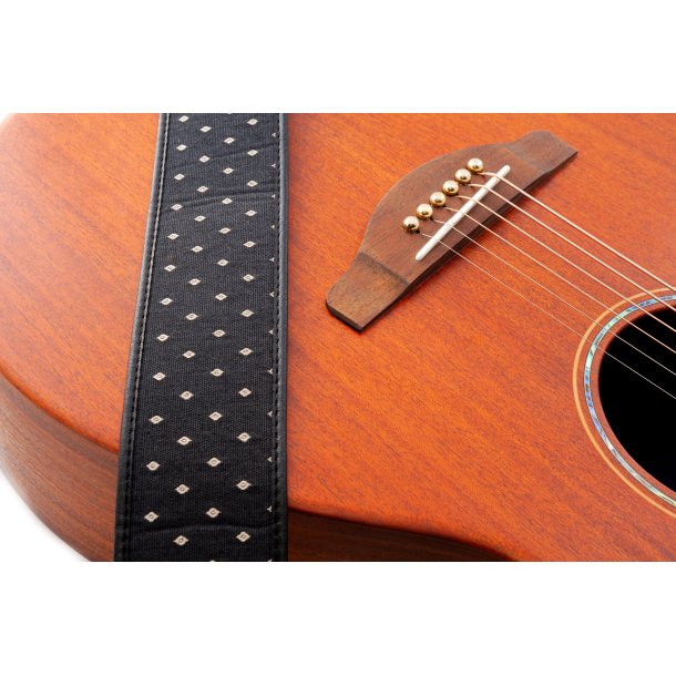 Yamaha Model 4 SONGWRITER Black